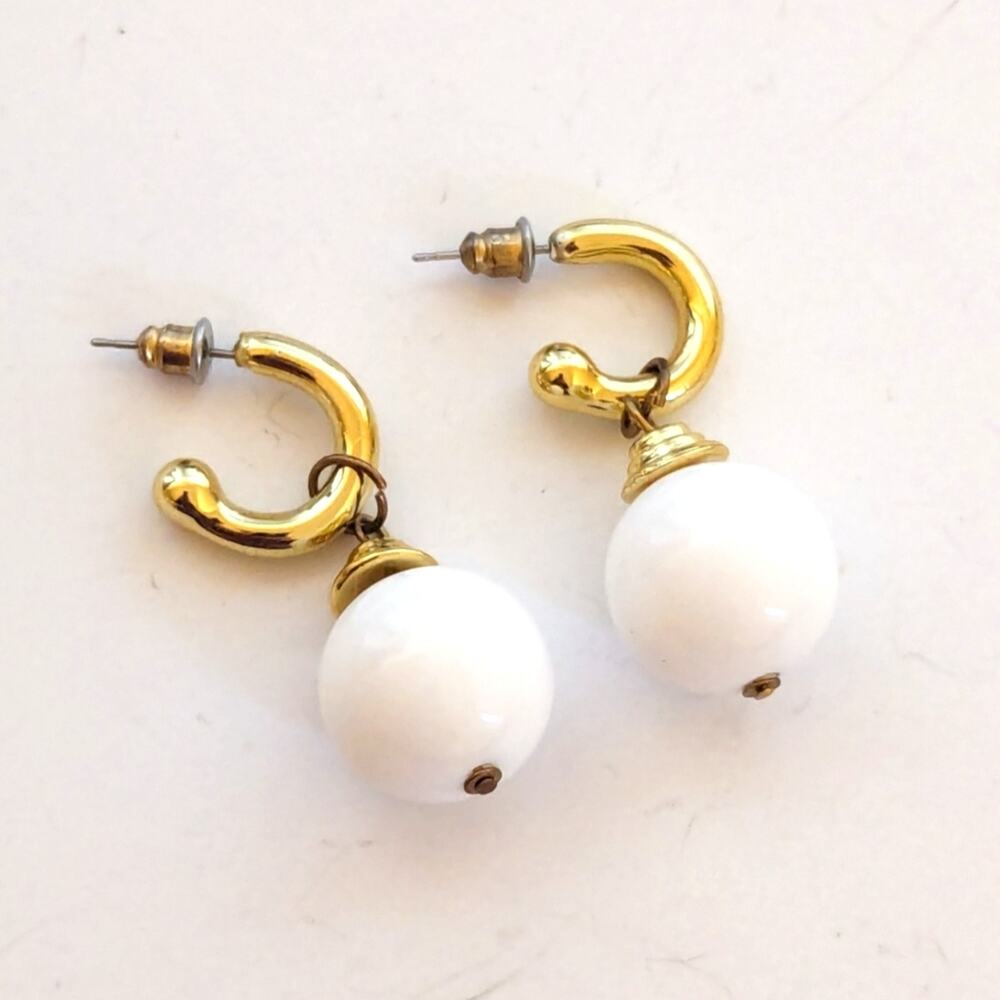 Vintage 80s Modernist Estate Lightweight Gold Tone  Hoop Dangle Bauble Earrings